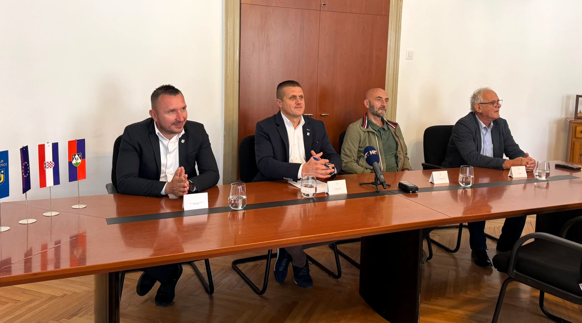Ne odustajemo od građevinskih dozvola, a ideja o referendumu izraz je revolta